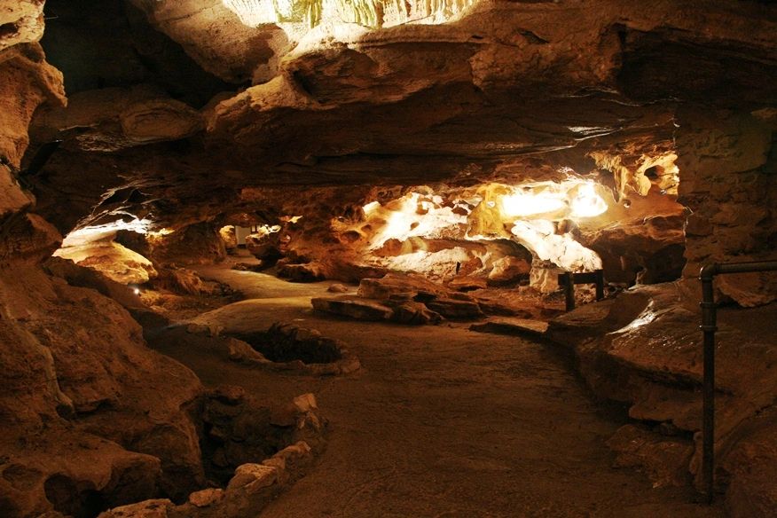 Longhorn Cavern State Park - photo 5